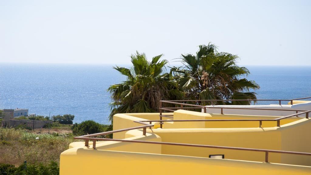 Oasi D'Oriente Aparthotel Santa Cesarea Terme Ngoại thất bức ảnh